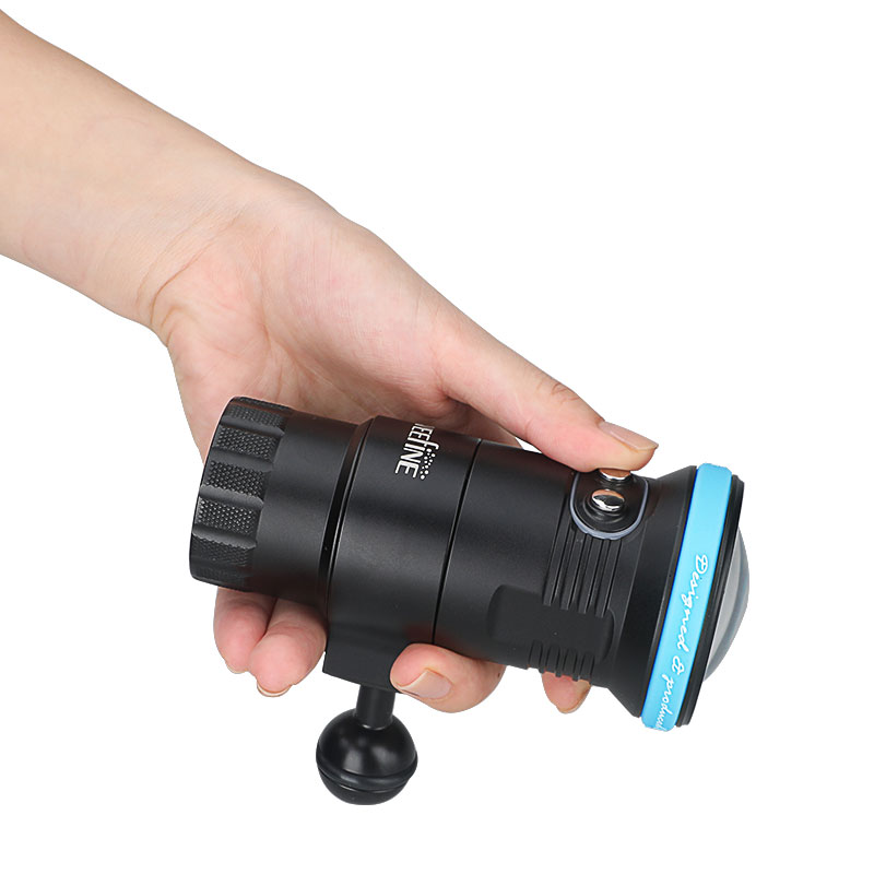 وييفاين سولار فلير 4500 WF102  - مراجعة Underwater Flashlight وسعره